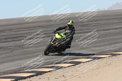 media/Oct-13-2025-Moto Forza (Mon) [[a66d839500]]/3-B Group/Session 2 (Bowl)/